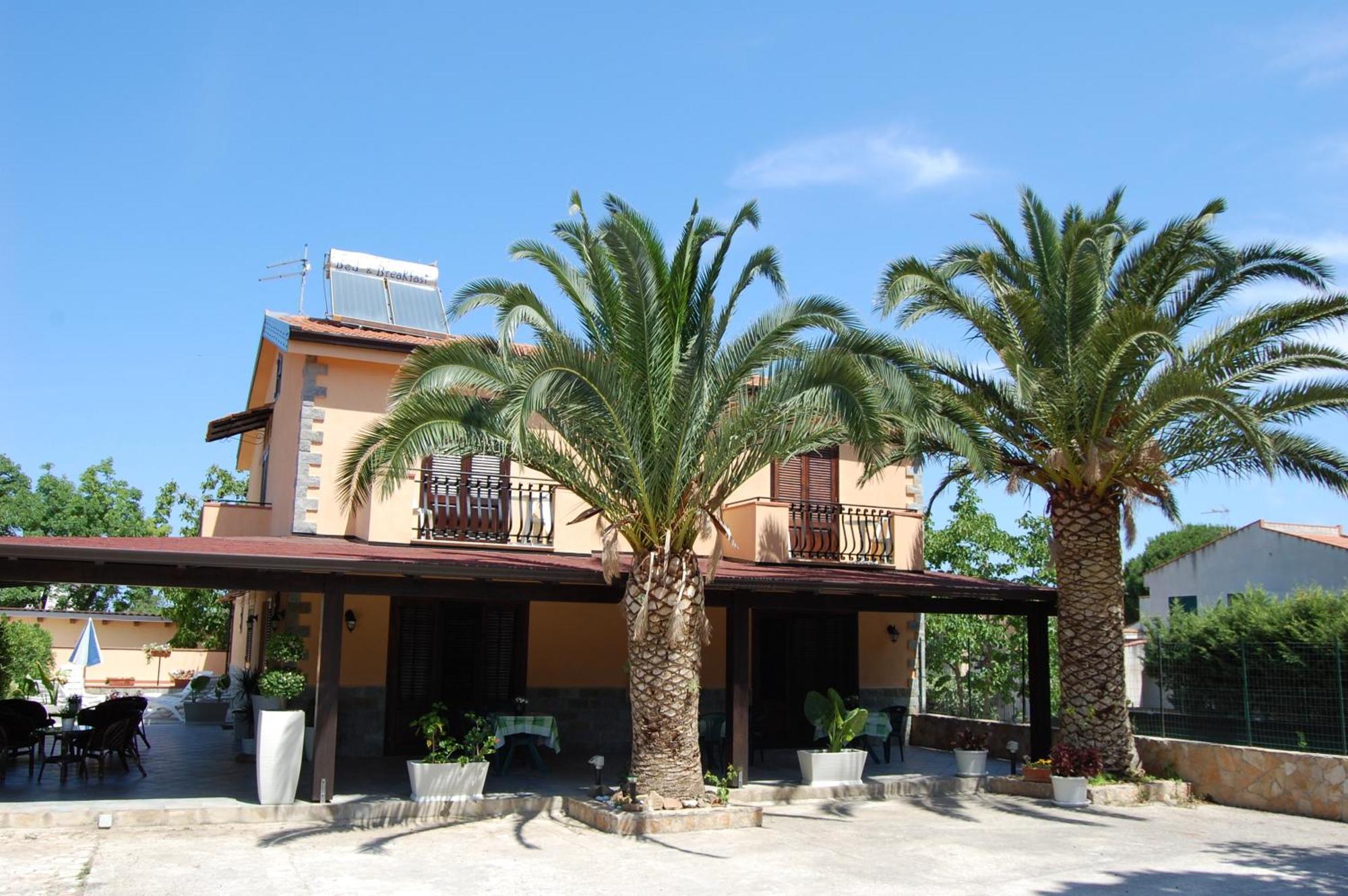 Sunrise Bed & Breakfast Lascari Exterior photo