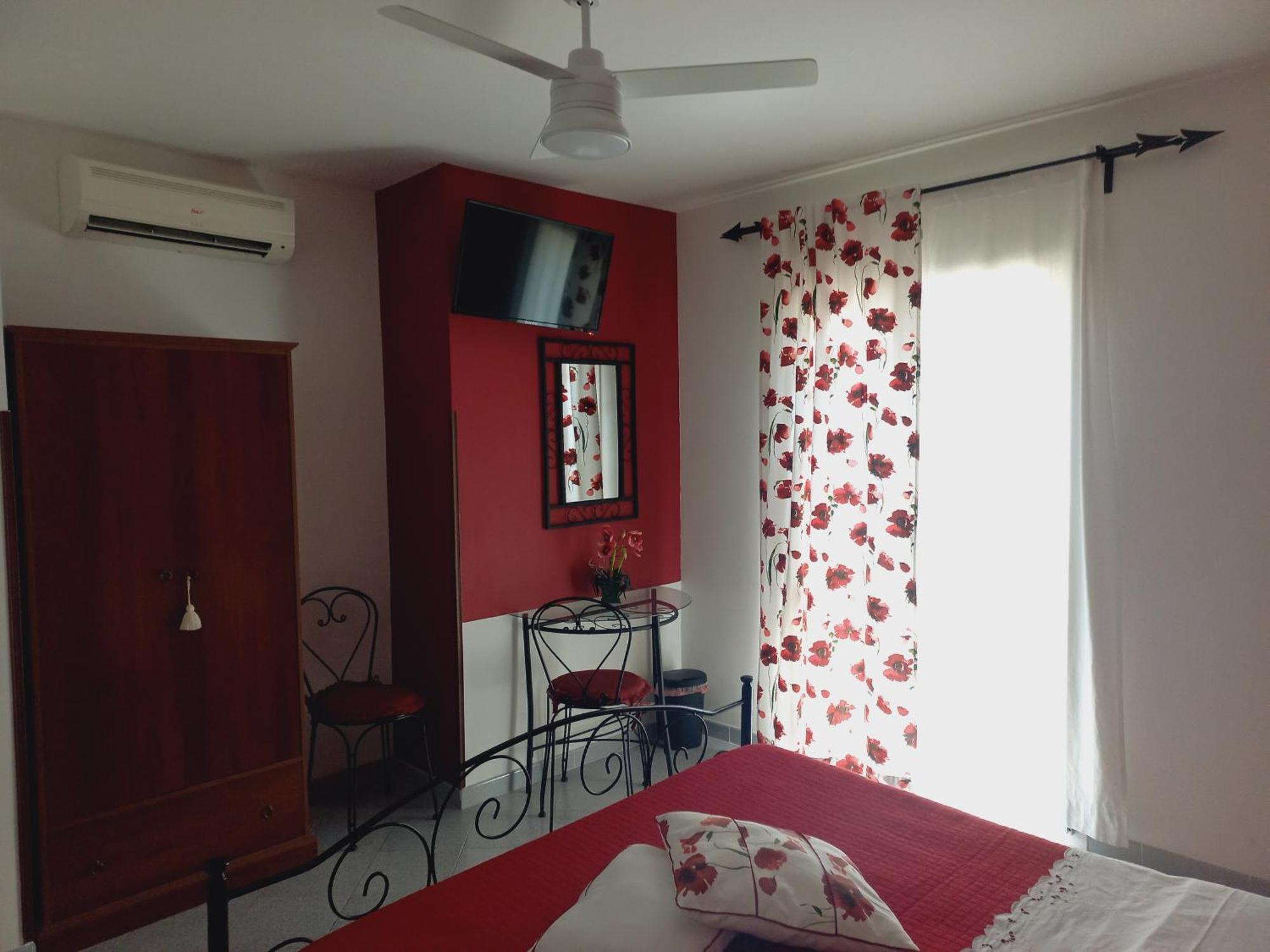 Sunrise Bed & Breakfast Lascari Room photo